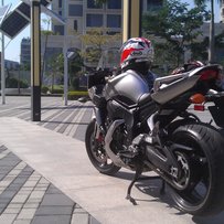 去年会换车卖雅马哈07FZ1S杠杠的。