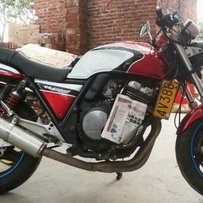 顺德市出一台CB400，一台复古150c