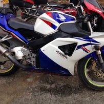 广州从化出售一代经典CBR954（求秒）