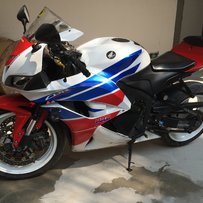 广州出精神09-F5(CBR600 RR)