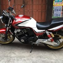 出售两台CB400。