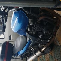 花都转让 03款川崎ZR750  98款铃木RM80