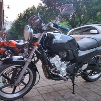 清远佛冈地区出售超精神蓝宝石