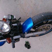 佛山出06年CB400三代!