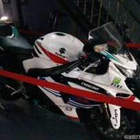 出部K9 大R   08鹦鹉CBR1000