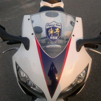 出一只靓仔08 鹦鹉，本田，CBR1000RR，