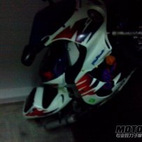 广东清远代佛山车友出售本田CBR22一台10500出售