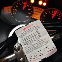 精神的08年8月的佛沙250。。。