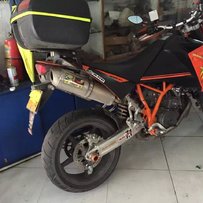 代友出KTM950SM，车况灰常暴力，价格不高，有意私信