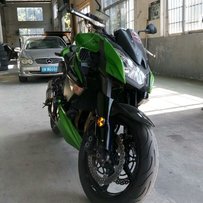 代朋友出售2011款 Z1000,可接刀