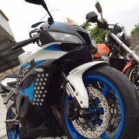 出售09年F5带两条排气