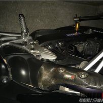 等钱周转，秒价出09 YZF-R1（已添加报纸）