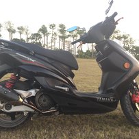 (重新出售)广西梧州14888出售雅马哈劲战125一台