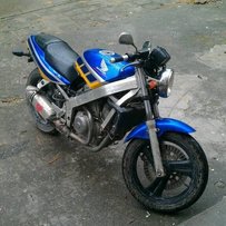 出售VT400CC