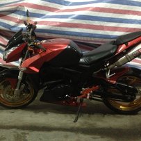 代友出售z1000 R1杂交250