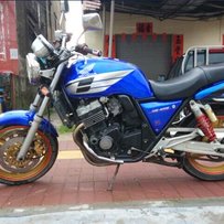阳江市代友出售一部精神95CB400
