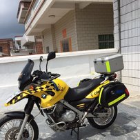 代友出台宝马F650GS