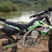 05年KLX250越野车