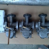 出售2冲爬鸡改装竞技版比赛化油器和FMF尾段排气