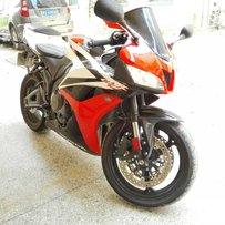 东莞出售08CBR600！！