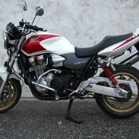 佛山代友出售05 CB1300