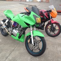 肇庆14800￥出VTR1000F一台，现役落场版CBF两台