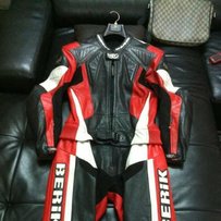 广州黄埔出售大眼分体皮衣 08CBR1000 K8750