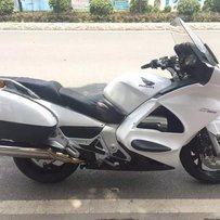 出售09年ST1300（ABS）版售价55000（T大猫牌照）