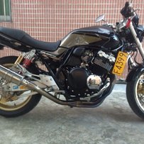 广州南沙区出售台01年CB400一代