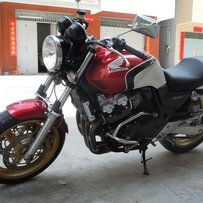 代友发帖出售CB400VTEC-3