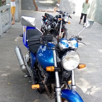坚牌坚证 CB400