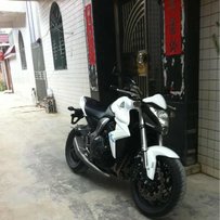 代友出售08年底大黃蜂