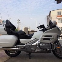 漳州出售一台08CB13，05金翼一台，接受换哈雷