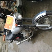 代友出部  铃木猪