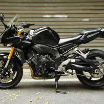 已上报纸。重发贴!佛山32500出售06年FZ1S