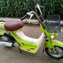 增城新塘代友出售一古董本田复古CAREN50