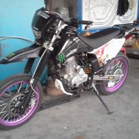 广州出改装CQR滑胎 250带发票带合格证 接近全新~！3600