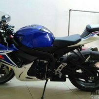 代友发帖顺德容桂43800出11年铃木GSX600