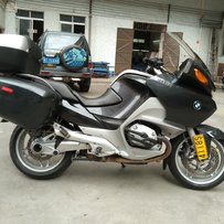 开平73888代友出售宝马07顶配1200rt