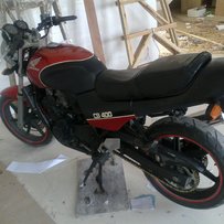 谢谢绿茵直播，，车车已经被广州帅哥秒了，明天把全部配件寄给他，全送了