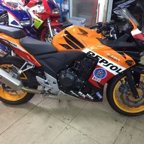 出售03年ST1300和13年CBR500