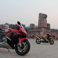 韶关仁化出04F5  改装V30   ZXR碟灯400