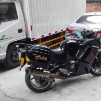 广西北流秒价43900出08GTR1400巡航中的战斗鸡