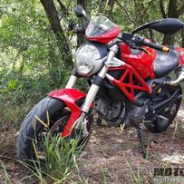 代友出售杜卡迪796