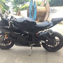 深圳代友出售07一手几个月R6