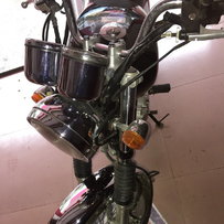 广西贺州市出售05年电启棍王17000元