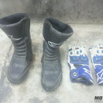 代友出售三洋SYM迪爵100一台  还有一套战衣