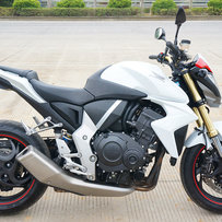 49000秒出变款11年产CB1000R