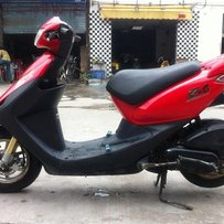 出售自家用的本田小踏板Z4