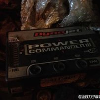 珠海出售精神06年CB400 VTEC3代；04~06R1专用动力司令一套